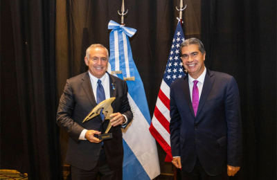 Capitanich recibió al embajador de EEUU y afianzaron relaciones comerciales