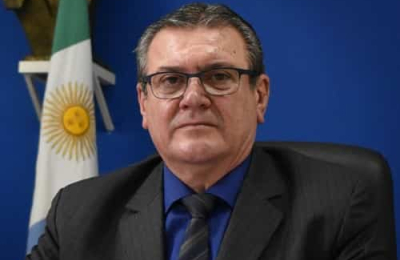 La reconstrucción del vínculo de la política con la sociedad