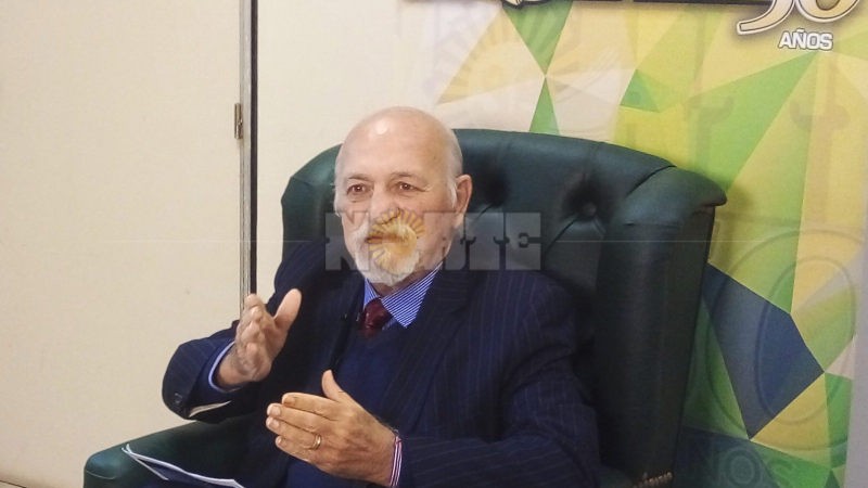 De los Santos: "Estamos muy fracasados como para desechar esto"