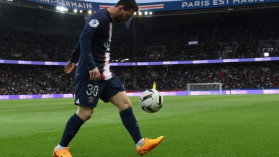 El PSG goleó 5-0 en medio de silbidos a Messi