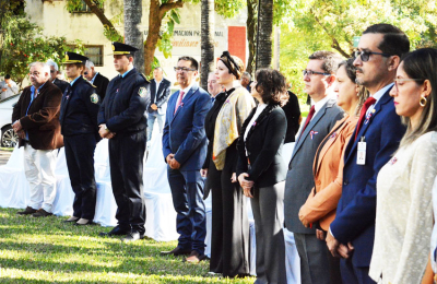 Martínez conmemoró el 212° aniversario de la República del Paraguay