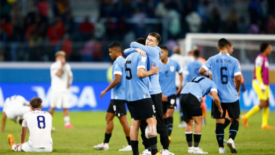 Uruguay y Corea del Sur, con boleto a semifinales