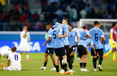 Uruguay y Corea del Sur, con boleto a semifinales