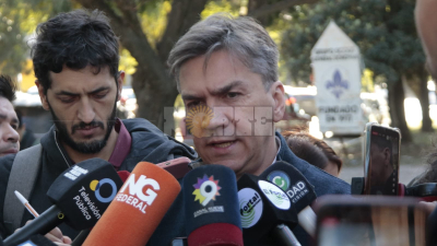 Zdero aseguró que representa "un modelo diferente"