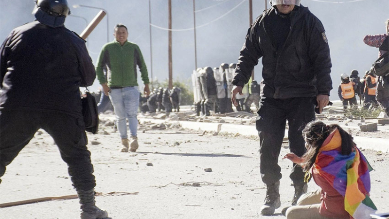 Continúa la tensión en Jujuy y siguen detenidas 21 personas tras los incidentes