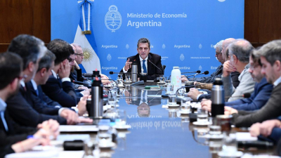 Con el eje en la gestión, Massa se reunió con el equipo económico en el Palacio de Hacienda