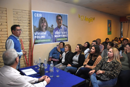REUNIÓN CENTRO dos 2.JPG