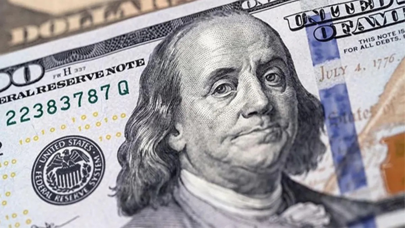 Dolar blue: subió diez pesos y alcanzó una cifra inédita