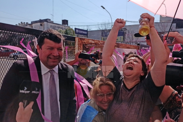Emerenciano Sena y Marcela Acuña continuarán privados de su libertad 