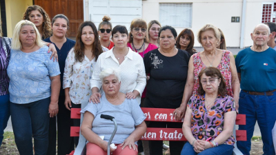 Emplazaron un nuevo Banco Rojo en memoria de Verónica Romero