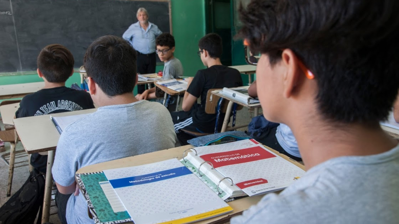 El abandono escolar disminuyó 5,5 % en la secundaria del Chaco