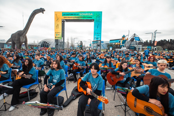 La  Orquesta de Cruce Viejo estuvo en Tecnópolis.