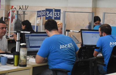 Anses amplía la atención para trabajadores informales