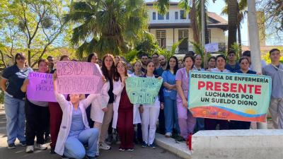 Residentes de salud pública de paro por reclamos salariales y de condiciones de trabajo
