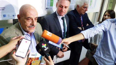 Científico del Conicet señala que falta comunicar lo que se investiga y con sentido federal