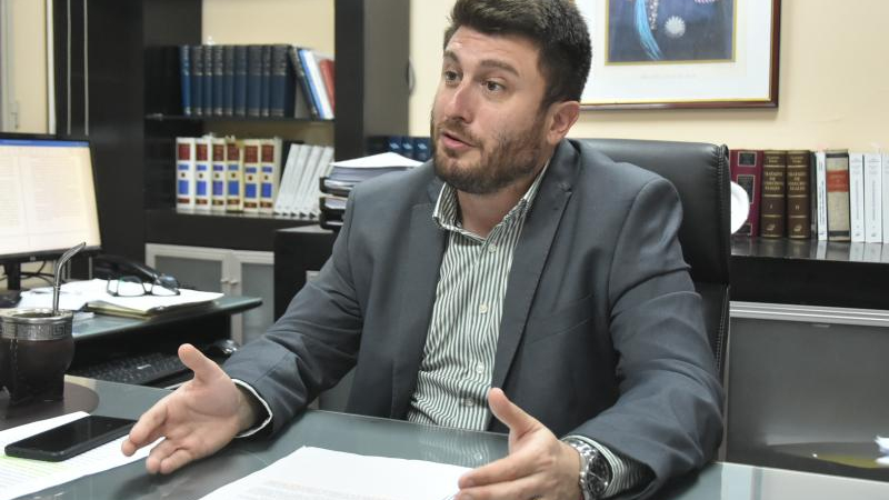 Pases a planta: el planteo de inconstitucionalidad sólo alcanza a contratados de servicio