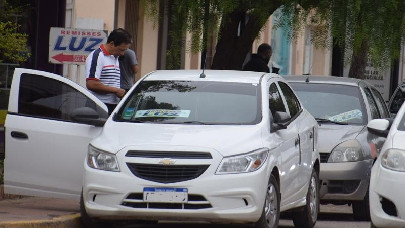 La tarifa mínima de remís llegó a los mil pesos en Sáenz Peña