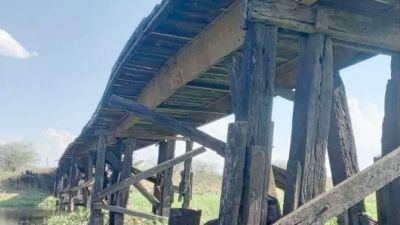 La creciente del Paraná se llevó dos puentes en el norte santafesino