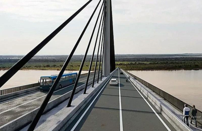 Sergio Massa firmó el contrato para la construcción del segundo puente