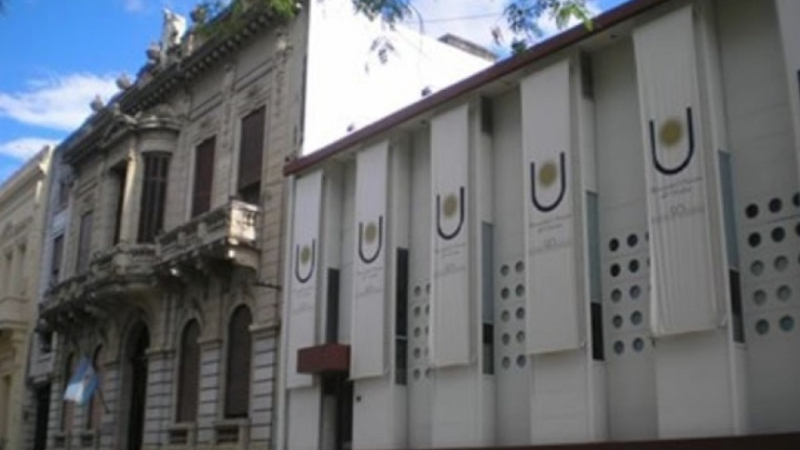 Este jueves 16 se realiza un abrazo al Rectorado de la UNNE