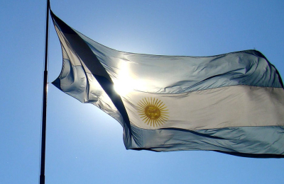 Héctor Panizza y el ingrato olvido de quien puso nuestra bandera "alta en el cielo"