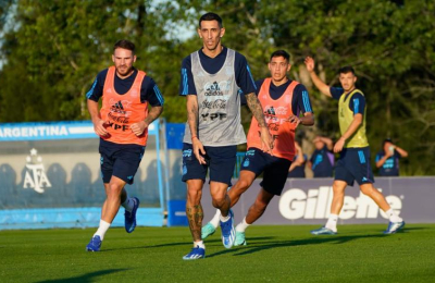 La presencia de Di María o un cuarto volante, la duda de Scaloni