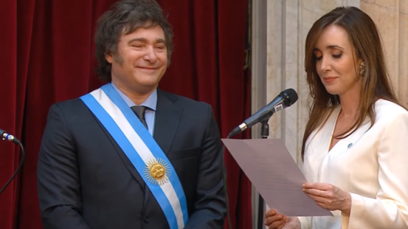Con su jura ante la Asamblea Legislativa, Javier Milei es el nuevo Presidente de la Nación