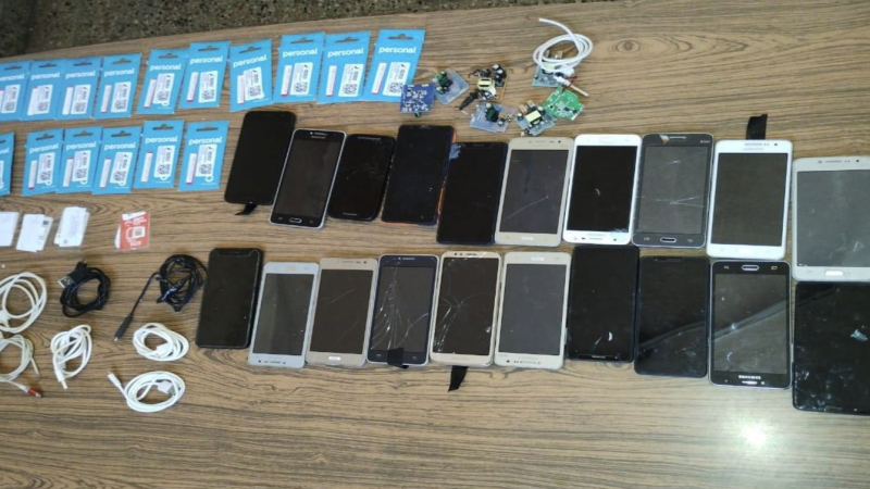 Secuestran celulares escondidos en una heladera destinada a un interno de la U7