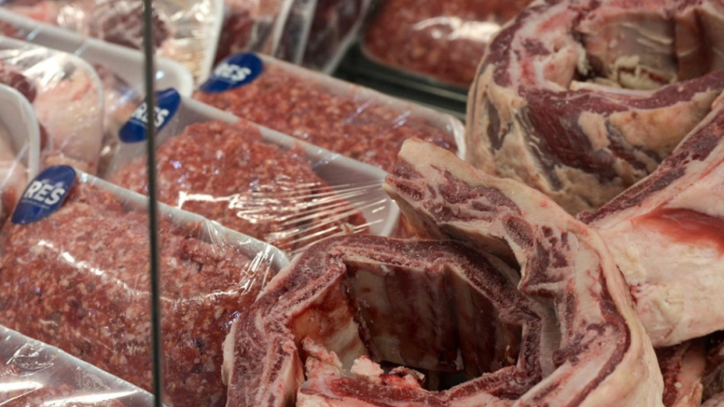 Por el fuerte aumento de la carne, venderán 5 cortes con descuentos: cuáles son y a qué precios estarán