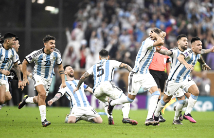 Scaloneta festejo.jpg