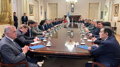 Milei propuso revertir la reforma de Ganancias por un año y pidió apoyo para los proyectos que enviará al Congreso