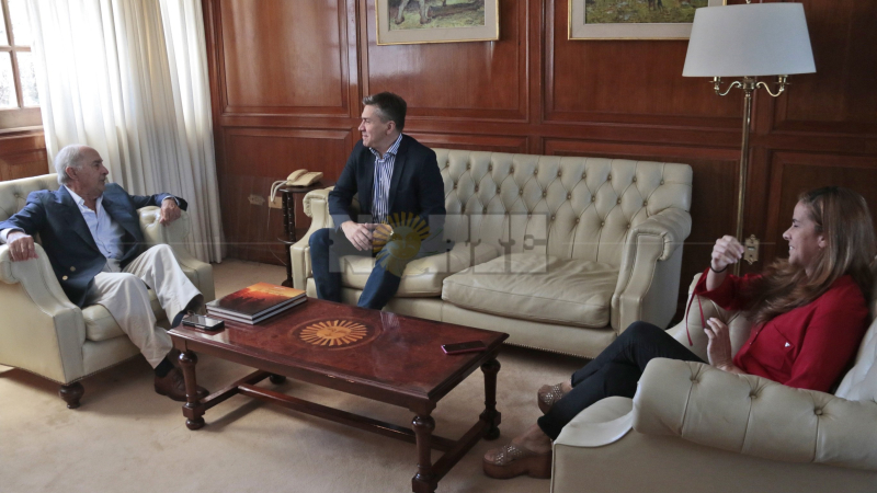 El gobernador saludó a autoridades y personal de NORTE 