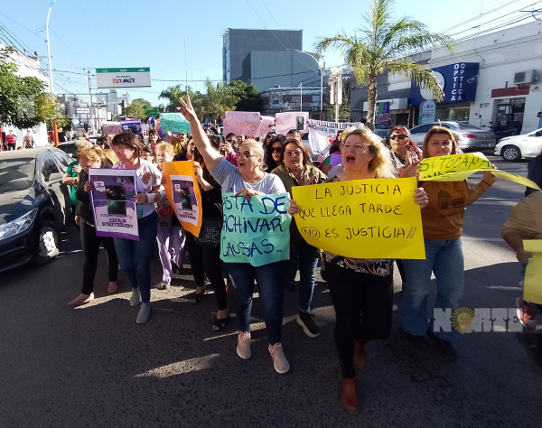Primeras marchas por el caso Cecilia Strzyzowski. 09-06-23. Fabián Maldonado/NORTE.