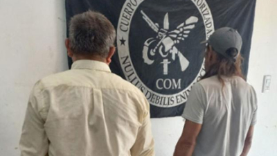 Cobraban peaje a los vecinos y fueron detenidos