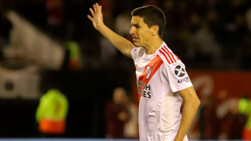 Nacho Fernández considera extraña la salida de Enzo Pérez de River