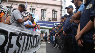 Protesta por la falta de alimentos en comedores populares