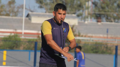 Don Orione confirmó la continuidad como entrenador de Facundo Escobar