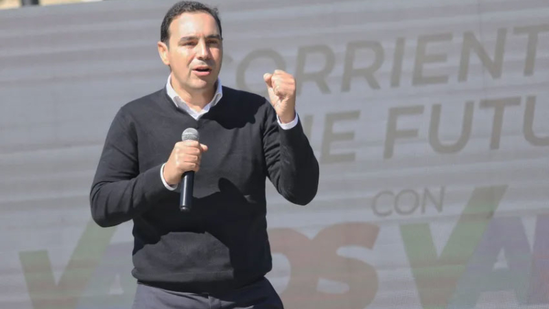 Milei giró mil millones de pesos al Gobierno de Corrientes para la transmisión del carnaval