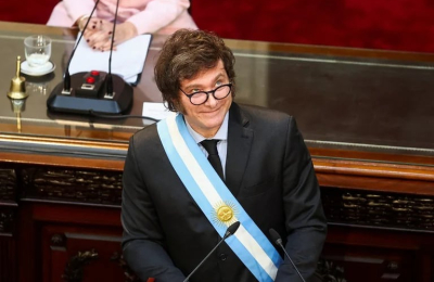 El presidente convocó a los gobernadores a un "pacto de Mayo" el 25 en Córdoba