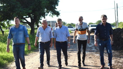 Zdero supervisó obras de pavimentación en Resistencia