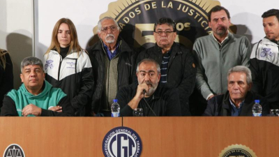 El gobierno quiere desactivar la amenaza de paro de la CGT y convocó a los gremios