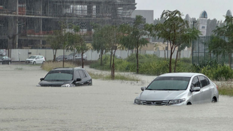 Fuertes tormentas y lluvias torrenciales provocaron inundaciones en Dubái