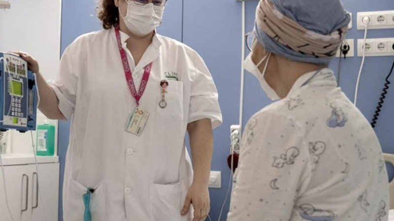 "Al menos 6 personas murieron esperando su medicación"