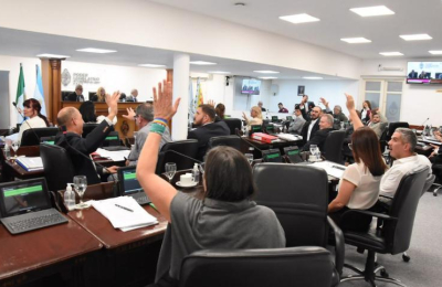 Legislatura: oficialismo y oposición pidieron sesiones extraordinarias