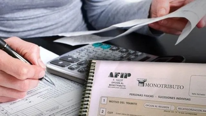 Paquete fiscal: el oficialismo aceptó un cambio y postergan 90 días la eliminación del monotributo social
