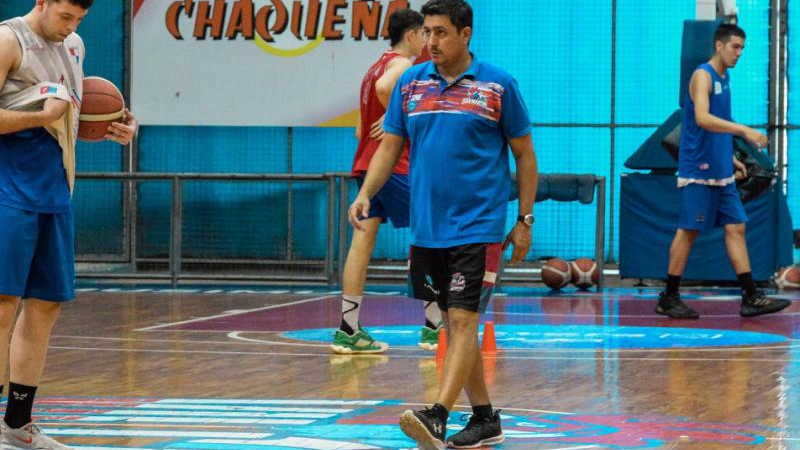 Villa apuesta a la localía para sellar su pase a "semis"