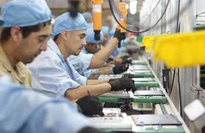 La industria y la construcción profundizaron su crisis en marzo: cayeron 21,2 %
