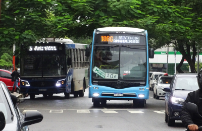 Colectivos: horas clave para desactivar el paro anunciado por la UTA