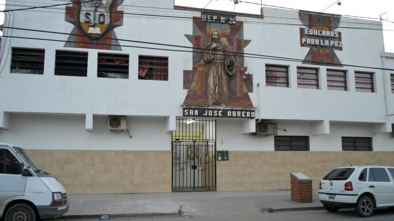 Alumno víctima de bullying debió cambiarse de escuela
