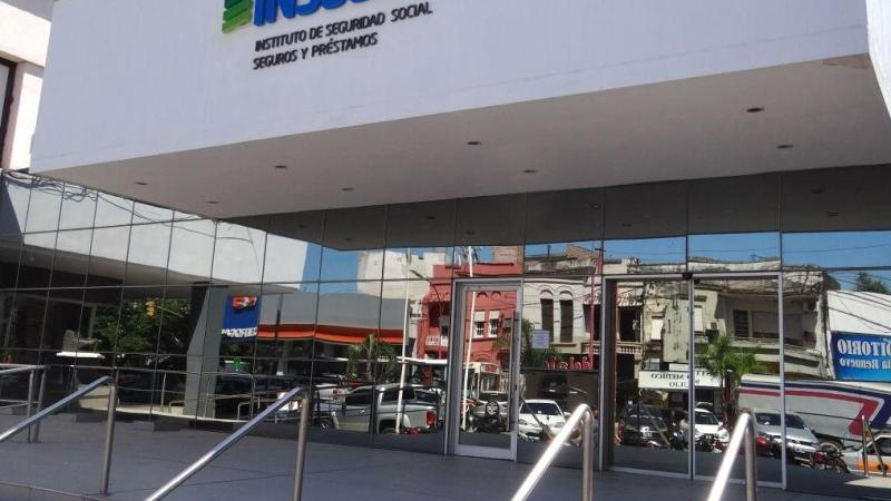 El Insssep enfrenta 50 amparos para pedir quebrar el tope jubilatorio